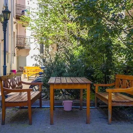 Charming 1800s W Fireplace And Free Parking Apartment Oslo
