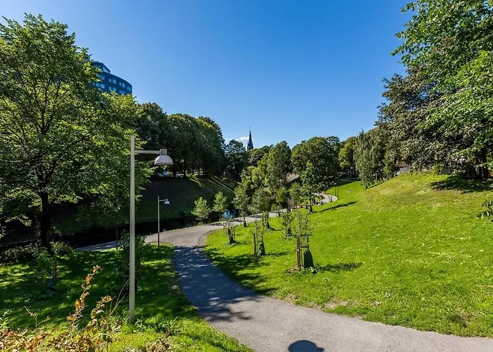 Lägenhet Charming 1800s W Fireplace And Free Parking