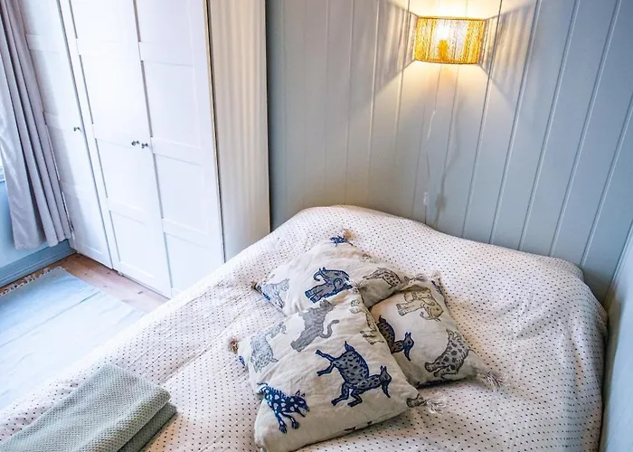 Charming 1800s W Fireplace And Free Parking * Oslo